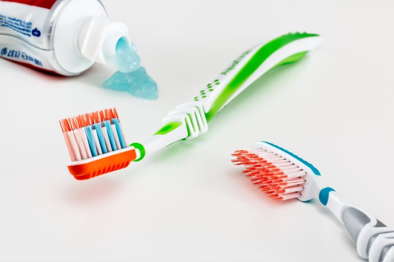 Na čo všetko môžete použiť zubnú pastu?