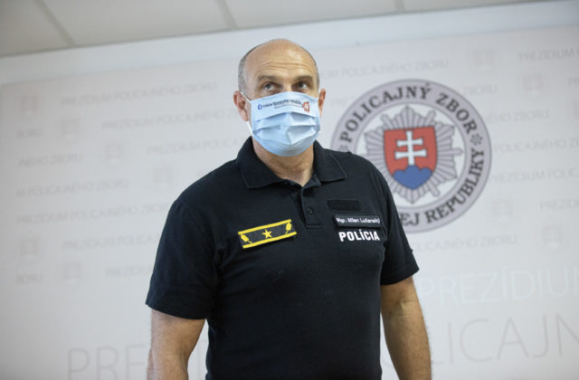 Bývalý policajný prezident Lučanský a ďalší obvinení z akcie Judáš idú do väzby