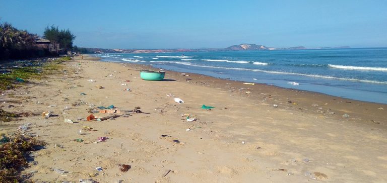 Plastový odpad v mori bude čistiť unikátny umelý ostrov