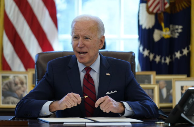 Prezident USA Biden predĺžil účinnosť zákazu zhabávania nehnuteľností pri nesplácaní hypoték