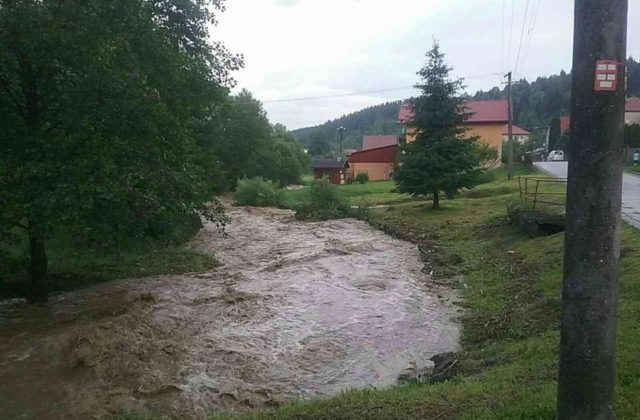 Na Záhorí a juhovýchode Slovenska hrozia povodne, meteorológovia vydali výstrahy