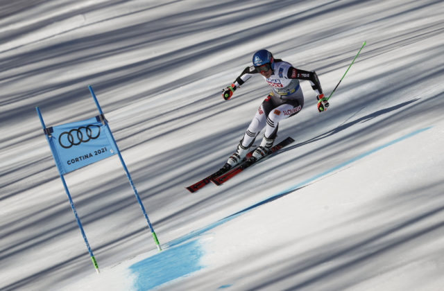 Preteky paralelného slalomu, v ktorých vypadla Vlhová, boli neférové. Riaditeľovi FIS sa vyhrážali smrťou