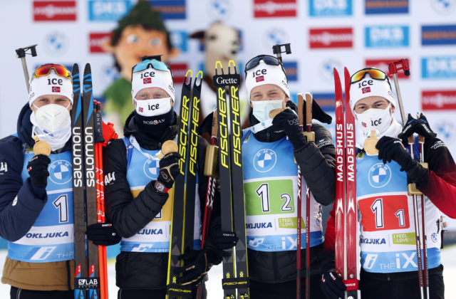 Nóri získali zlato v štafete na MS v biatlone, Slováci skončili v top 20