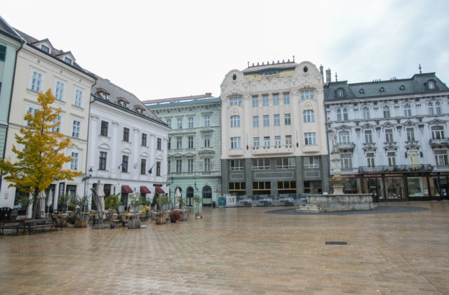 Bratislava a jej región mali vlani v turistickom ruchu najväčší prepad, štátna pomoc len udržiava stav „klinickej smrti“