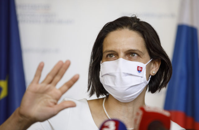 Ministerka Kolíková zatiahla po pripomienkach prokuratúr ručnú brzdu, k zmenám na súdoch príde postupne