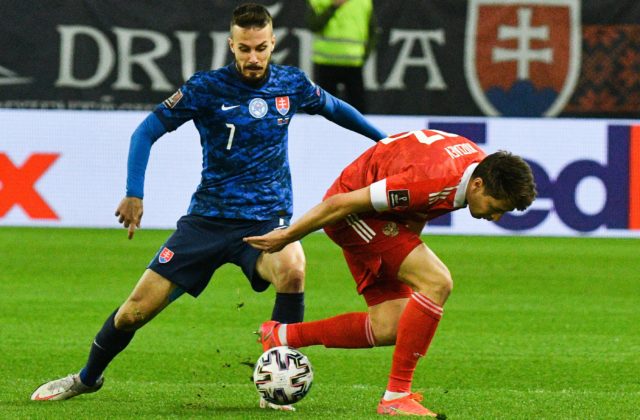 Slováci by podľa šéfa poľského futbalu mohli odohrať svoje zápasy na ME vo futbale v Londýne a Seville