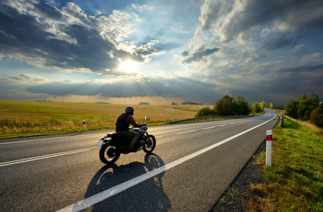 Polícia v Košickom kraji zvýši dohľad na cestách, zameria sa najmä na motocyklistov