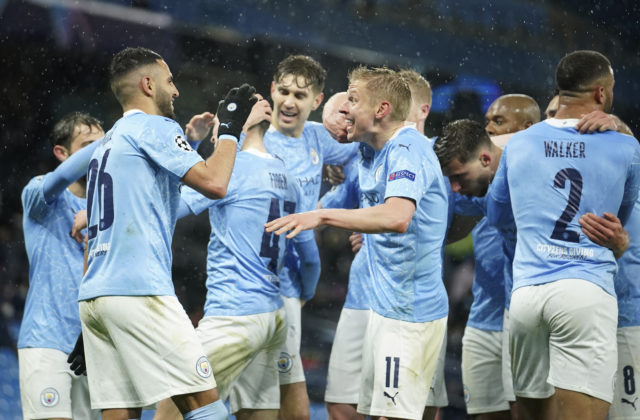 Manchester City oslavuje titul v Premier League, o triumfe rozhodla prehra United (video)