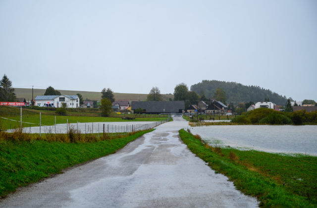 V okresoch Nové Zámky a Košice-okolie hrozia povodne, meteorológovia vydali výstrahy