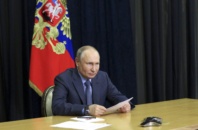 Putin ohlásil ďalšie vojenské cvičenie s Bieloruskom, zrejme sa uskutoční vo februári alebo v marci