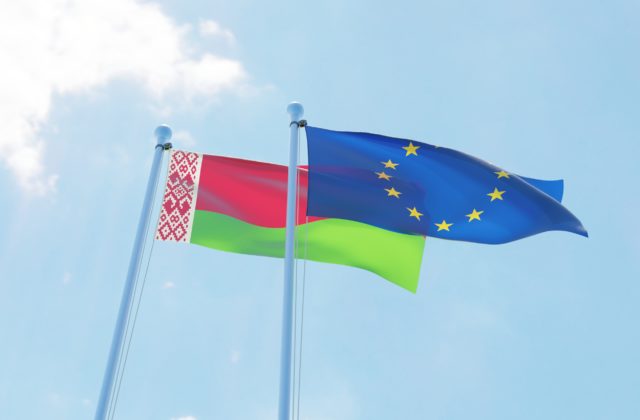 Európska únia nalieha na Bielorusko, aby sa nepodieľalo na ruskom útoku voči Ukrajine