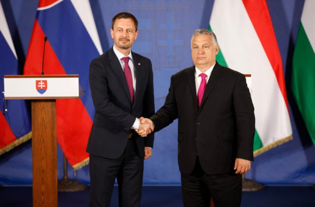 Premiér Heger sa v Budapešti stretne s Orbánom, hovoriť budú aj pandemickej situácii