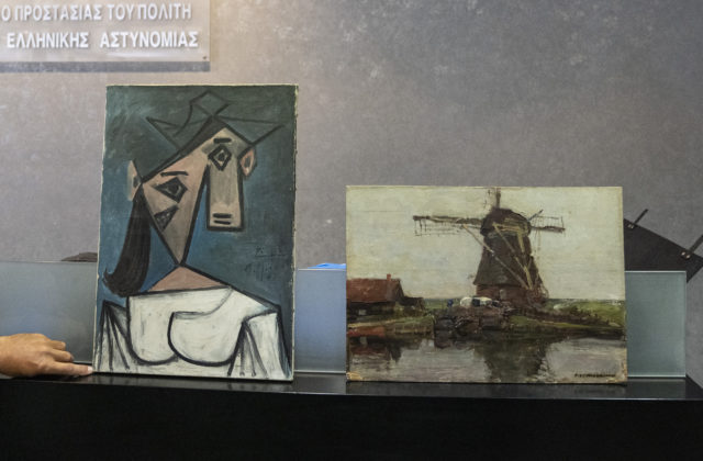 Grécka polícia dolapila zlodeja obrazov od Picassa a Mondriana, z galérie zmizli v roku 2012