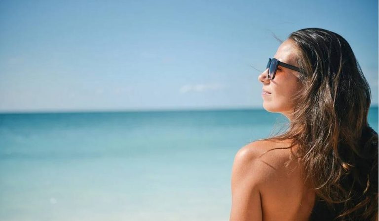 Ochrana očí v lete: Slnečné okuliare nie sú všetko!