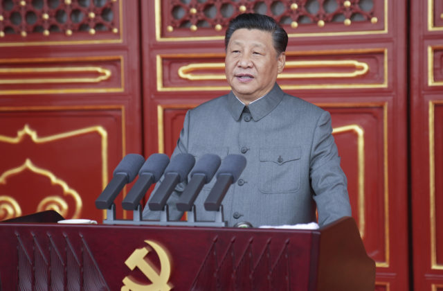 Čínsky prezident Si Ťin-pching varoval pred následkami šikanovania krajiny, hrozí krviprelievaním