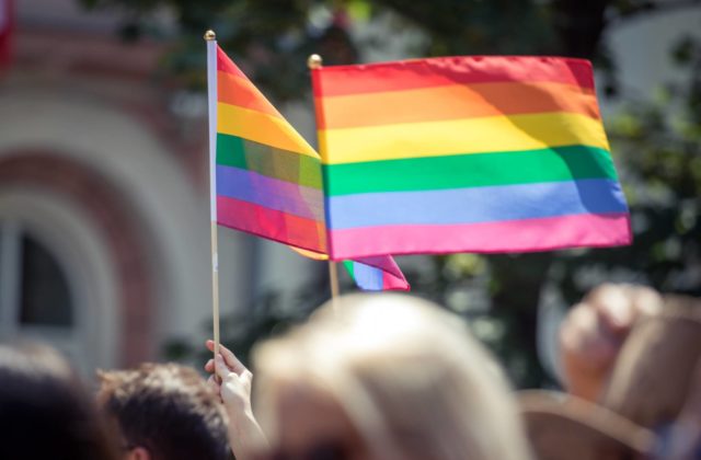 Poslanci OĽaNO plánujú predstaviť návrh uznesenia, vyjadriť chcú podporu a uznanie ľuďom LGBTI komunity