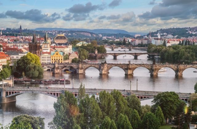 Turizmus v Česku sa rozbiehol rýchlejšie ako vlani, kto krajinu najčastejšie navštevoval?