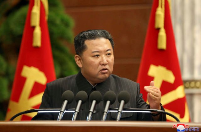 Obyvatelia KĽDR si želajú mier s Južnou Kóreou, Kim Čong-un je ochotný obnoviť cezhraničné linky