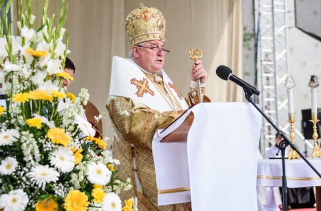 Arcibiskup Ján Babjak opustil karanténu, uzdravil sa aj z ochorenia spôsobeného koronavírusom