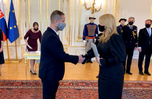 Prezidentka Čaputová vymenovala do funkcie 12 nových sudcov (video)