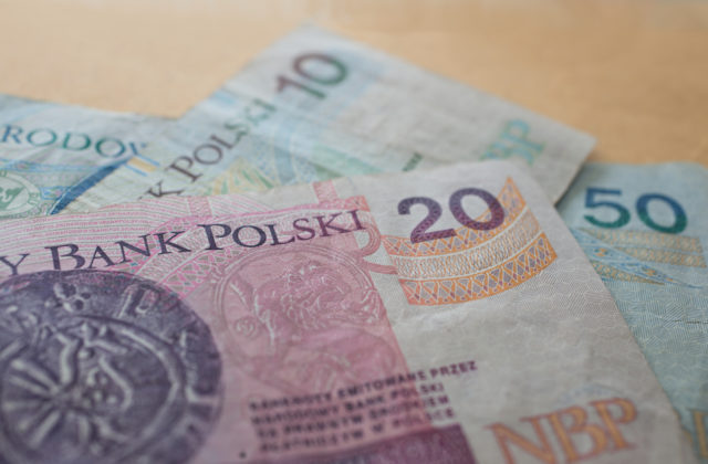 Poľská centrálna banka nečakane zasiahla proti zvyšovaniu inflácie a zdvihla úrokové sadzby