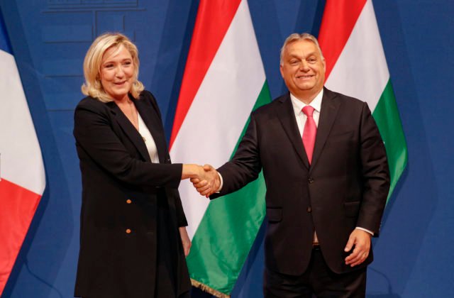 Le Penová na stretnutí s Orbánom vyzvala na väčšiu spoluprácu medzi nacionalistickými stranami