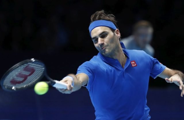 Federerov návrat na kurty je otázny, vylúčil účasť na Australian Open a spochybnil Wimbledon