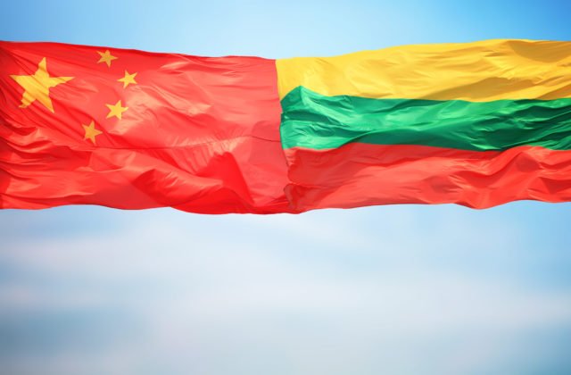 Litva pre zhoršené vzťahy s Čínou za svoj prístup k Taiwanu zatvorila veľvyslanectvo v Pekingu