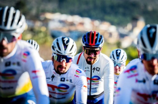 Na pretekoch Okolo Švajčiarska pribúda počet pozitívnych cyklistov, Sagan však v 6. etape štartovať bude