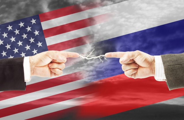 Slováci ukázali prstom na USA a NATO, podľa prieskumu práve oni môžu za napätie medzi Ruskom a Ukrajinou