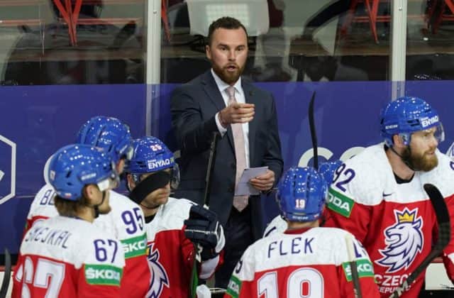 Filip Pešán skončil pri kormidle českej hokejovej reprezentácie, po neúspechu v Pekingu bol odvolaný