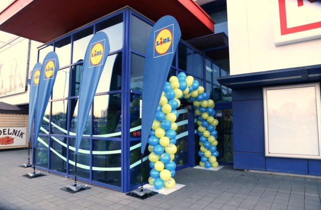 Lidl ďalej expanduje, otvoril dve nové predajne v Bratislave