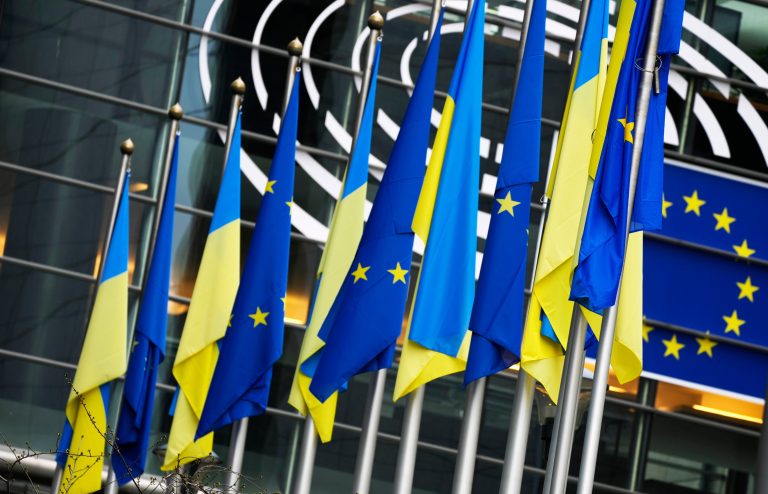Európska únia poskytne Ukrajine ďalších 500 miliónov eur na obranu pred agresiou Ruska