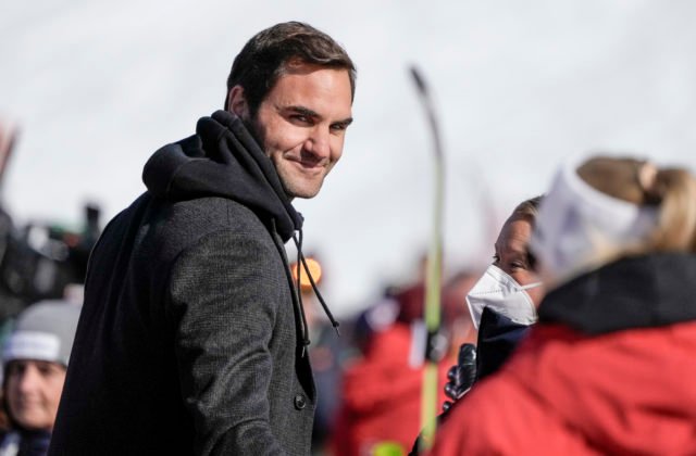 Federer strhol na seba pozornosť pretekárok v Lenzerheide, fotku si s ním utekala spraviť aj Vlhová (video)