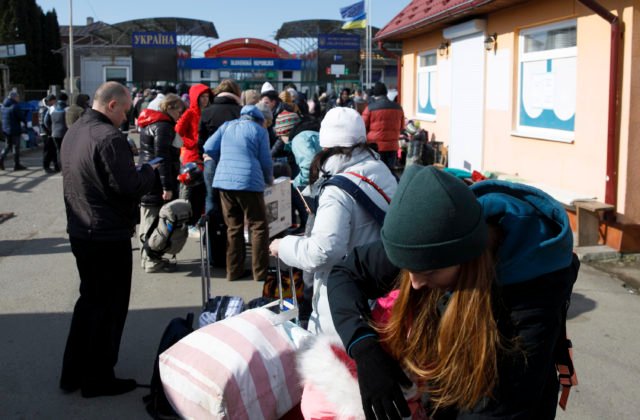 Ministerstvo vnútra upozorňuje na hrozbu podvodníkov pri pomoci utečencom z Ukrajiny