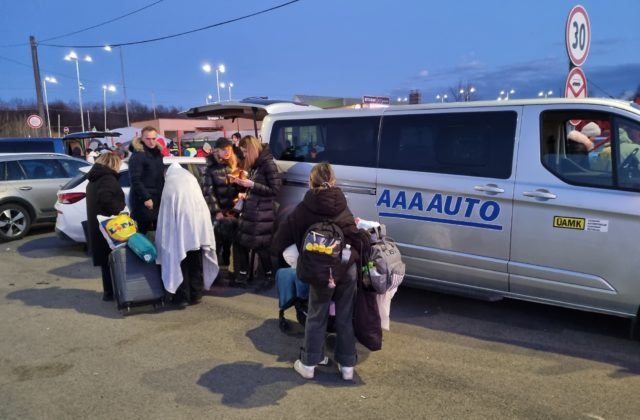 Zamestnanci AAA AUTO prispeli na pomoc Ukrajincom sumou 12 400 eur, skupina čiastku zdvojnásobí
