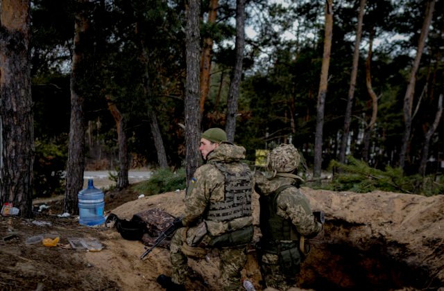 Ukrajinská armáda zajala ruského podplukovníka, keď podnikla niekoľko protiútokov