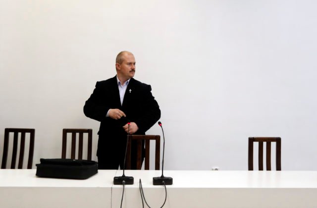 Europoslanci Hojsík a Pollák sú z rozsudku nad Kotlebom sklamaní, v kauze šekov očakávali prísnejší trest