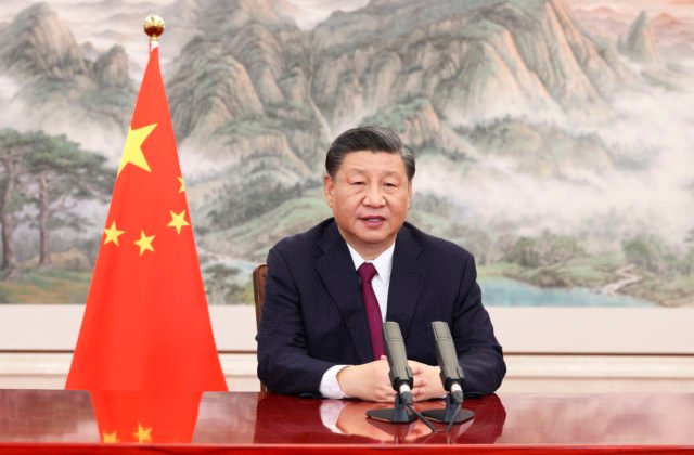 Prezident Si Ťin-pching nesúhlasí s používaním sankcií proti Rusku, Čína podporuje rokovania