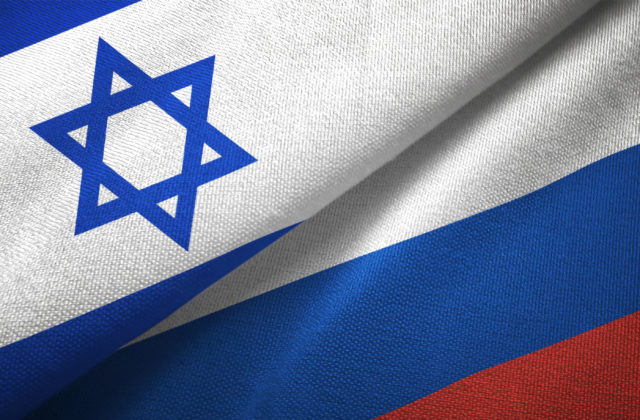 Medzi Izraelom a Ruskom to vrie pre vyjadrenia o Hitlerovi, Moskva však svoju rétoriku nemení a pridáva ďalšie