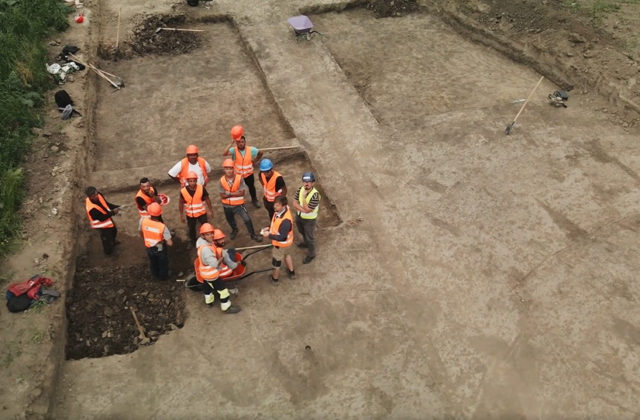 Na stavenisku R2 Košice objavili archeológovia deväť hrobov z doby bronzovej