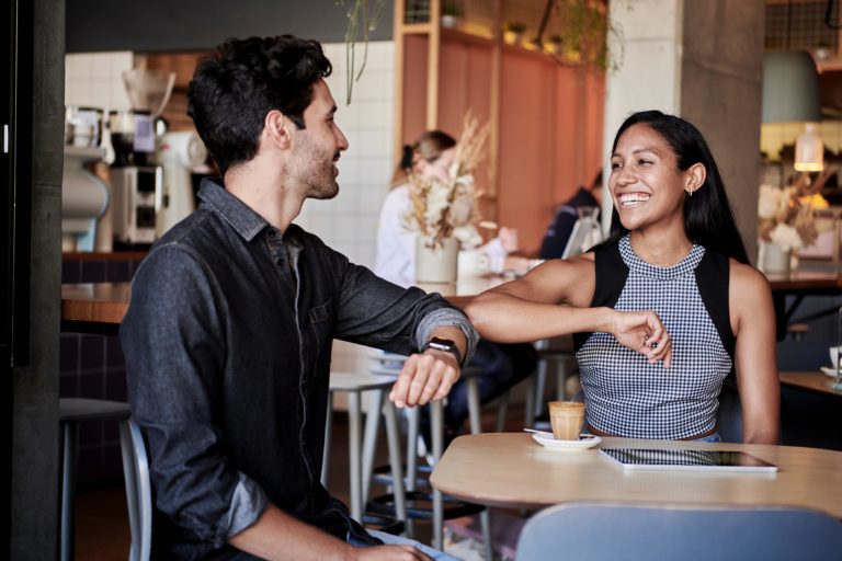 5 tipov na speed-dating, ktoré vám pomôžu nadviazať skutočné spojenie