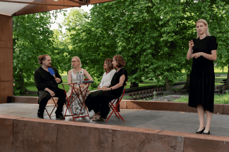 Katarína Strýčková a jej diskusie V ženskom rode naživo