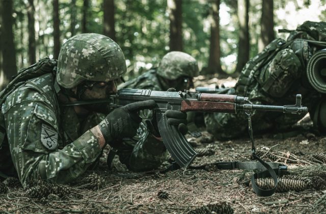 Slovenskí vojaci budú súčasťou mnohonárodnostnej bojovej skupiny NATO, cieľom je posilniť východné krídlo Aliancie