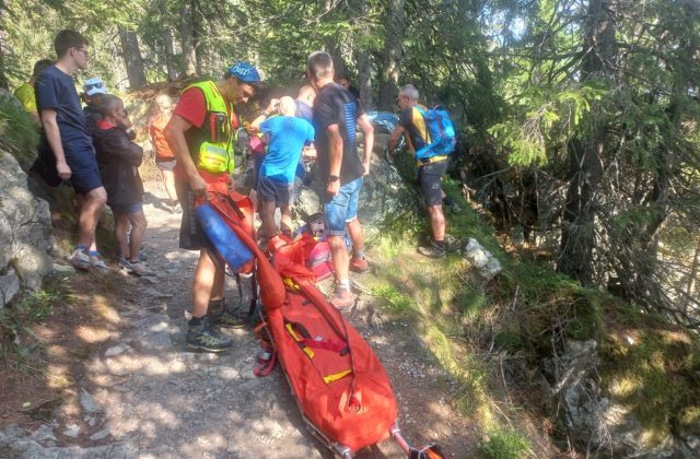 V slovenských horách stúpa počet turistov, horskí záchranári vyzývaj k bezpečným výletom