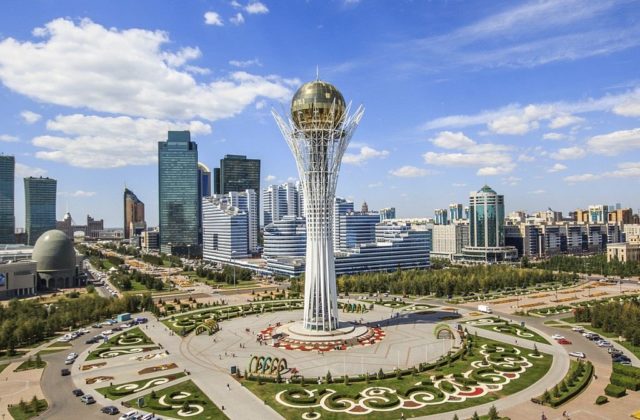 Hlavné mesto Kazachstanu sa opäť premenuje, odsúhlasil to prezident krajiny
