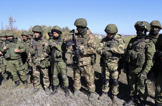 Za uplynulý deň prišli Rusi na Ukrajine o ďalších 530 vojakov, hlási generálny štáb ukrajinskej armády
