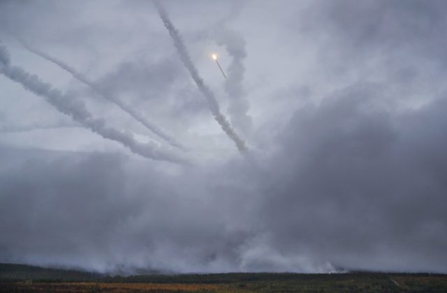Rusko má ťažkosti odolávať hrozbám zo vzduchu, poukazuje britské ministerstvo obrany