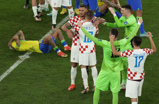 Chorváti posielajú domov výber Brazílie, o víťazstve sa rozhodlo až v napínavom rozstrele