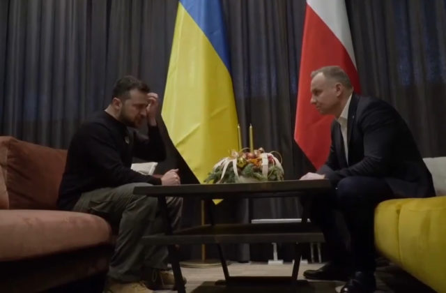 Zelenskyj sa okrem Bidena stretol aj s poľským prezidentom (video)